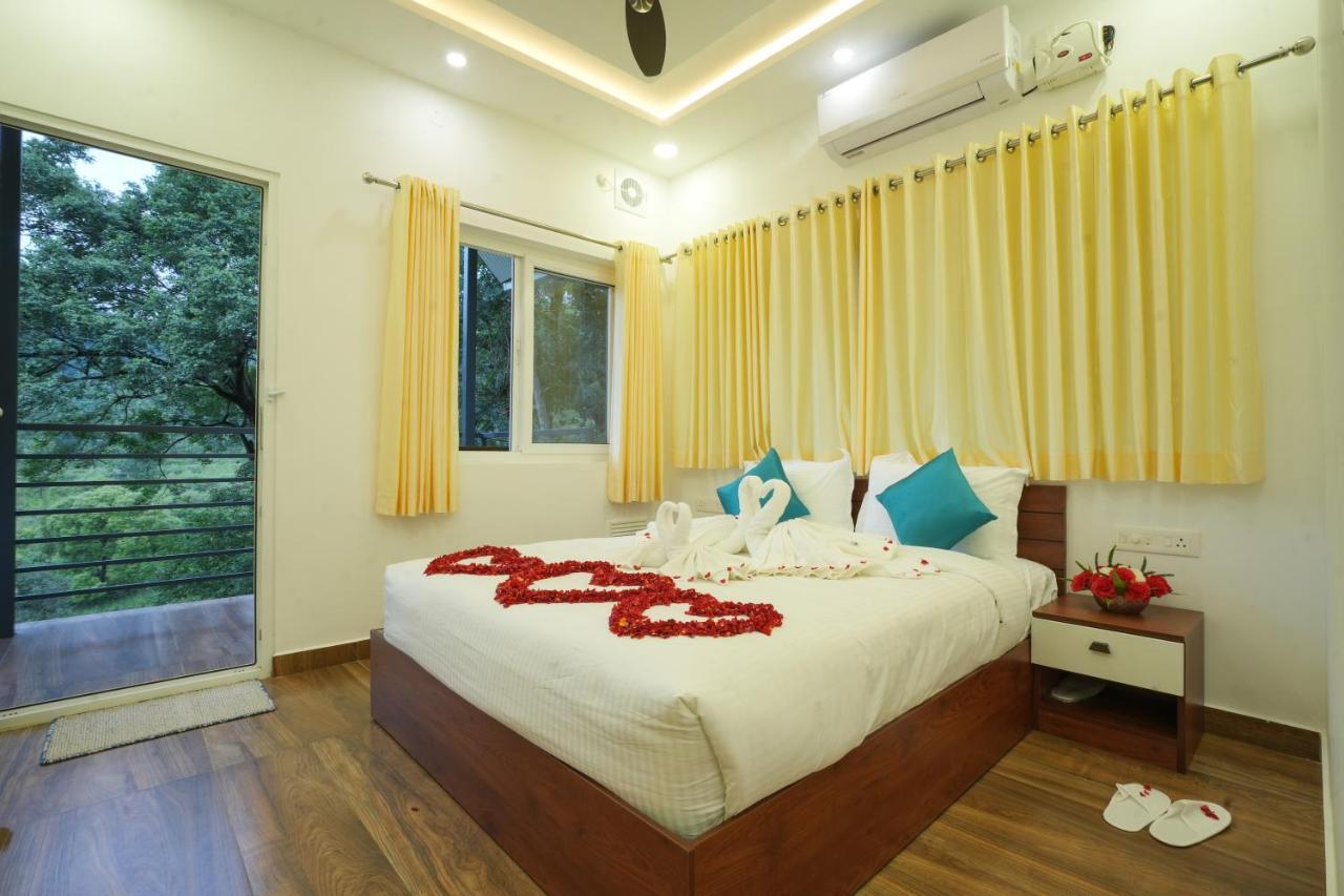 Misty Range Resorts Maraiyūr Extérieur photo